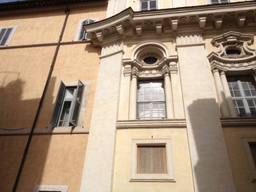 Bernini vs. Borromini, written in stone