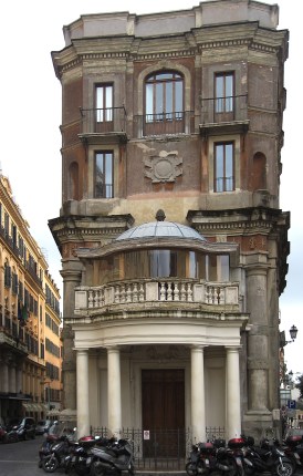 Palazzo Zuccari (photo by Manfred Heyde)